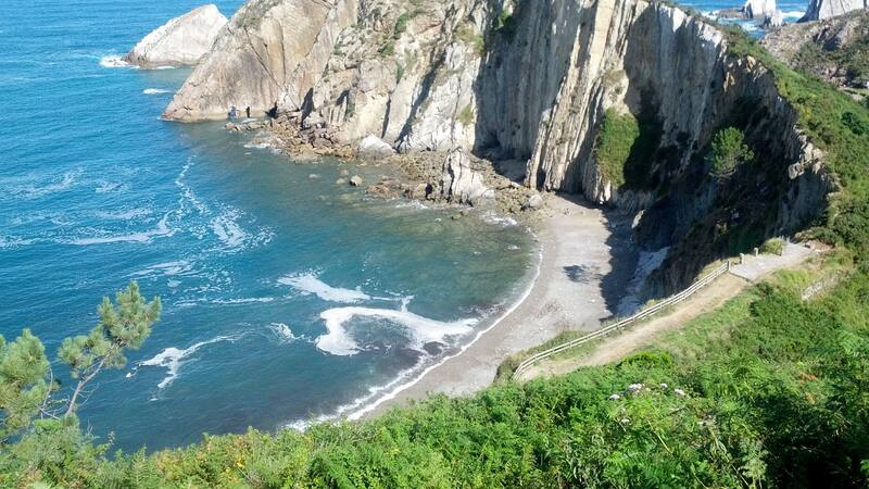 Playa del Silencio: escapada al remanso de tranquilidad de Asturias que estás necesitando,