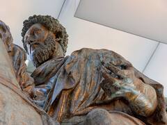 Cómo los estoicos lograban riqueza y paz: 5 principios para tu dinero y tu vida