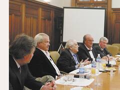 La UIA tuvo que salir a aclarar que “está muy lejos de pensar en un ajuste