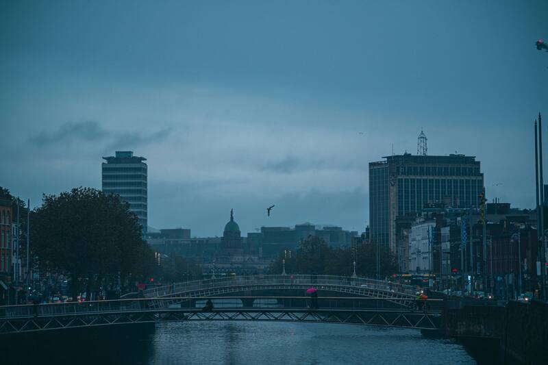 Vista panorámica del centro de Dublín, una de las mejores ciudades europeas para invertir (Fuente: Pexels)