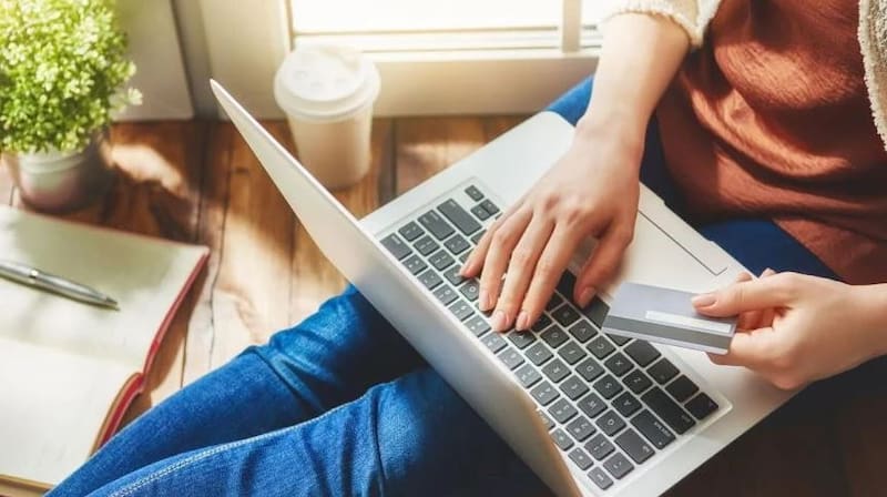 Alimentos y bebidas lideran el top-5 de venta por e-commerce por la búsqueda de stockeo.