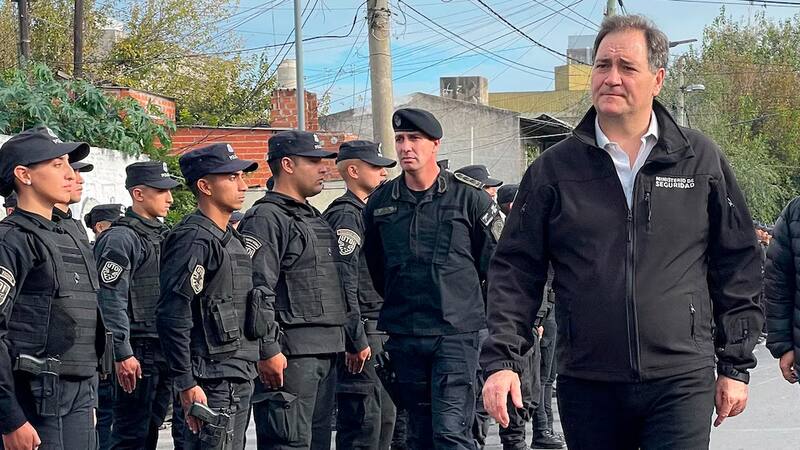Javier Alonso, el ministro de Seguridad bonaerense por el cual ya varios le advirtieron al gobernador Kicillof.