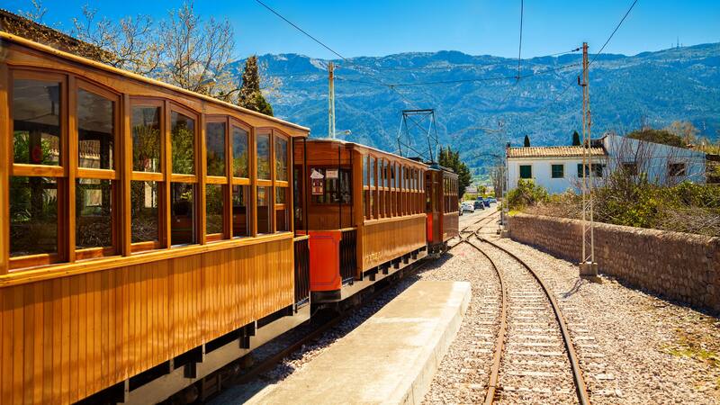 Escapadas: es uno de los mejores trenes de España, sale de Madrid y cuesta 19 euros.