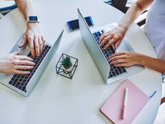 Viven en una de las provincias más lindas del país y trabajan en sistemas: qué están haciendo