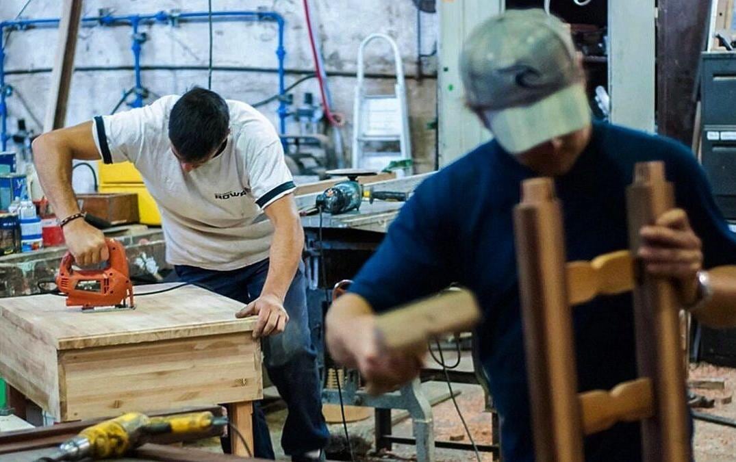 Blanquear empleados con 90% de condonación de deuda y 72 cuotas: cómo adherir y qué requisitos pide ARCA