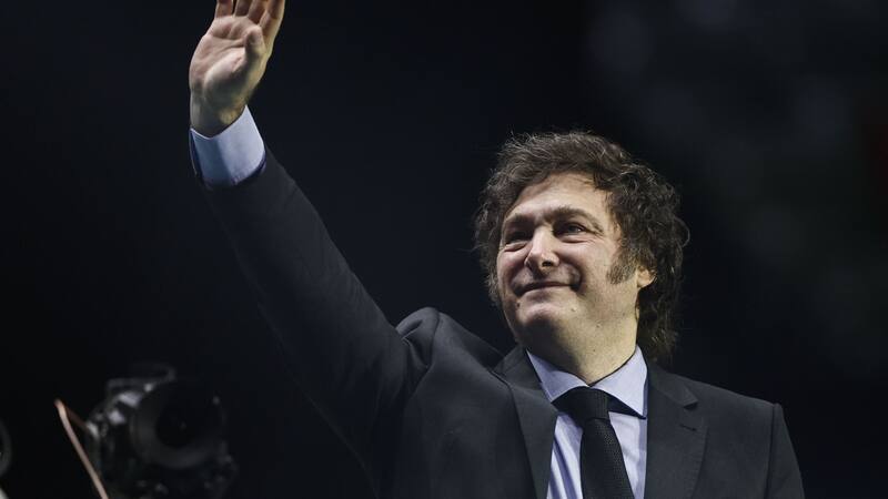 Javier Milei junto a Vox en Madrid: "Abrir la puerta al socialismo es invitar a la muerte".