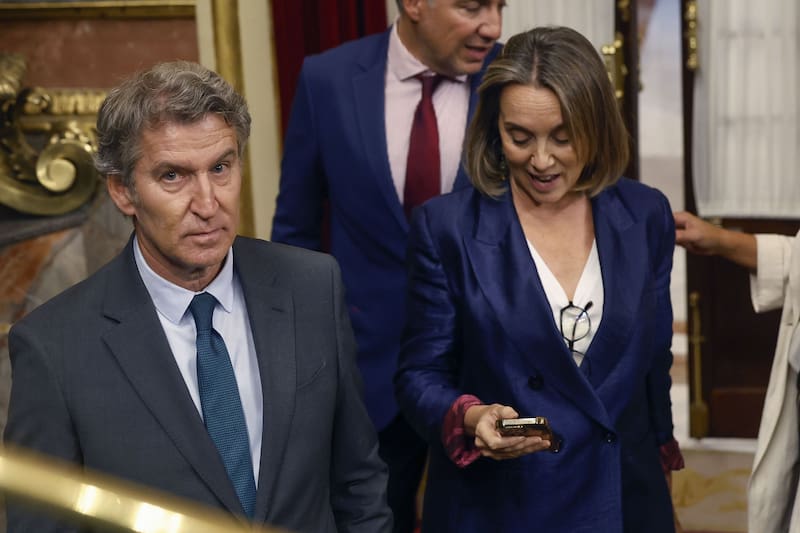 El líder del PP cuestionó a los socios de Gobierno por seguir respaldando al presidente pese a los escándalos judiciales. (Fuente: EFE / J.P. Gandul)