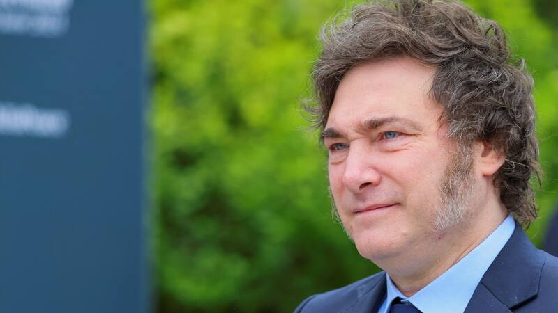 <div class="migrated-promo-image__description"><div class="migrated-promo-image__source">Fuente: Reuters</div><div class="migrated-promo-image__author">Denis Balibouse</div></div>