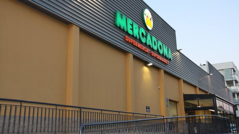 Mercadona busca empleados sin experiencia y paga salarios de más de 2000 euros: cómo aplicar.