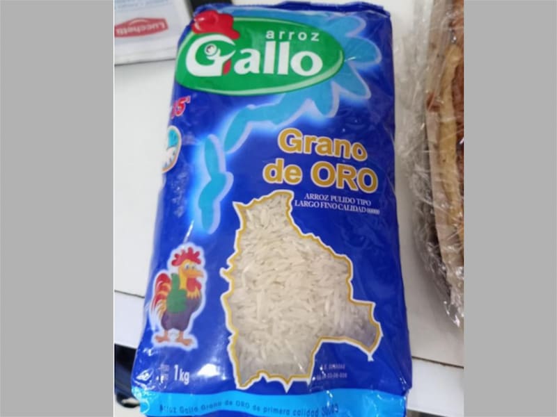 Se trata de un paquete azul de un kilo de peso con una presentación que no suele verse en el producto original. Fuente: ANMAT.