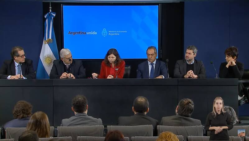 Como Carlos Pellegrini, Silvina Batakis anunció un plan fiscal para recuperar la confianza de los inversores