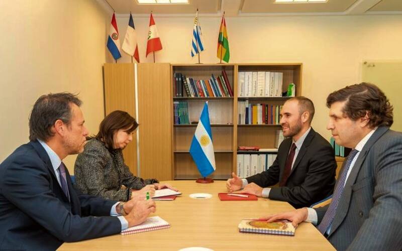 Cubeddu, Kozack, Guzmán y Chodos en las negociaciones técnicas