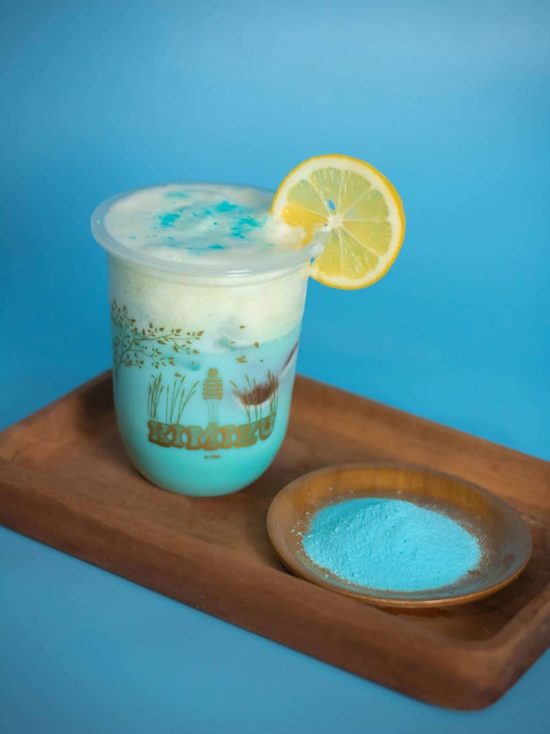 La espirulina destaca por su capacidad para promover la pérdida de peso y combatir la fatiga (Fuente: Pexels)