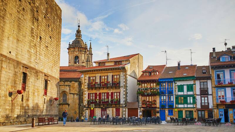Hondarribia es uno de los destinos más hermosos que ofrece el País Vasco.