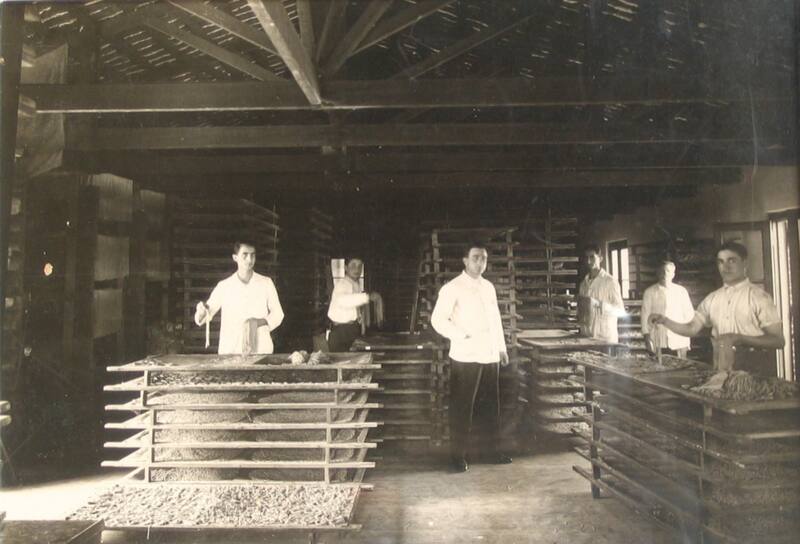 La fábrica de Don Vicente se encuentre frente a la estación de tren de Mar del Plata. Crédito: Fotos Viejas MDP