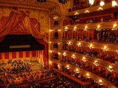 Debut de Alexandra Dovgan en el Teatro Colón: la joven prodigio conquista Buenos Aires