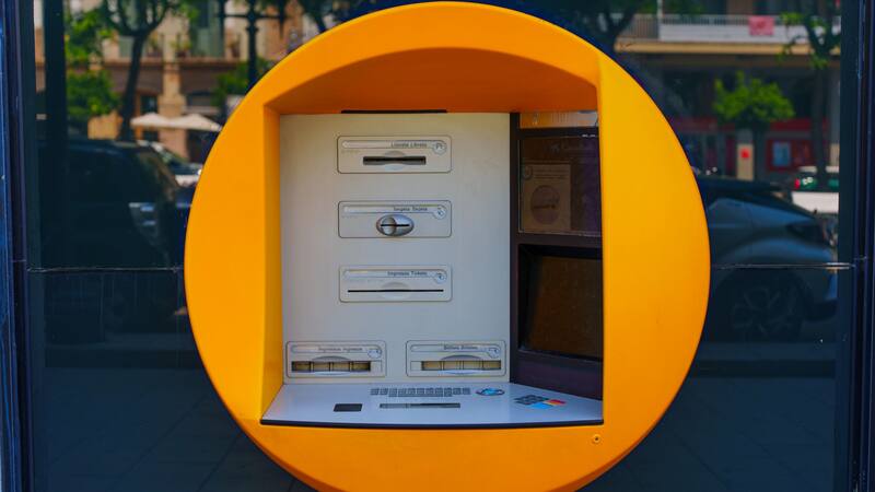 Las 4 formas de obtener dinero de un cajero automático sin utilizar tarjeta de débito o crédito.