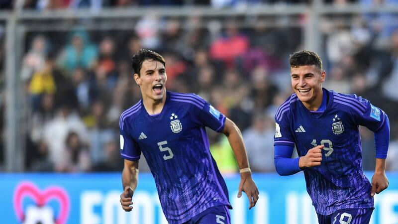 <div class="migrated-promo-image__description"><div class="migrated-promo-image__source">Fuente: Twitter: Argentina</div></div>