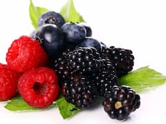 El exclusivo cóctel de frutos rojos que reduce la piel colgante: cómo prepararlo en casa