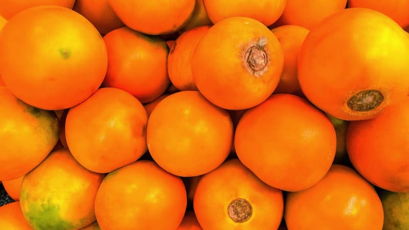 Consumir lulo de manera regular es beneficioso para quienes sufren de deficiencia de hierro o anemia.