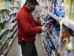 Exigen el retiro urgente de este desinfectante de pisos de todos los supermercados por ser ilegal y peligroso para la salud