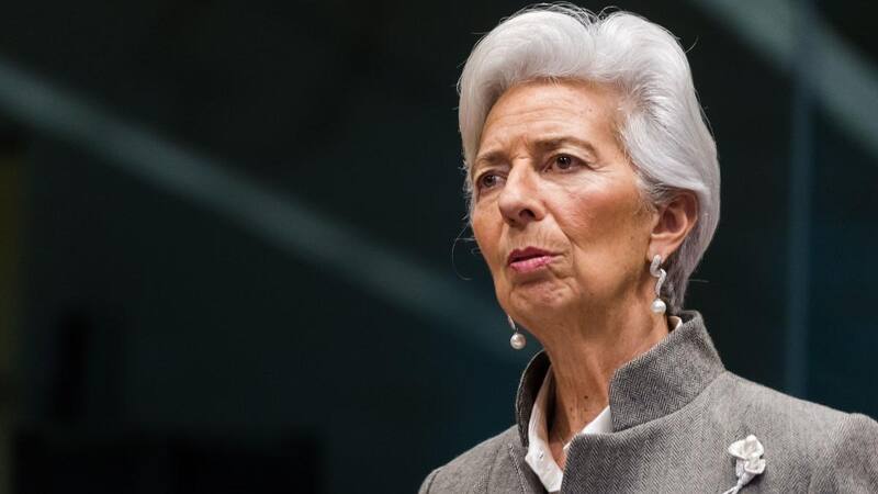 Lagarde justifica el aumento de los tipos de interés y realiza un duro pronóstico económico.