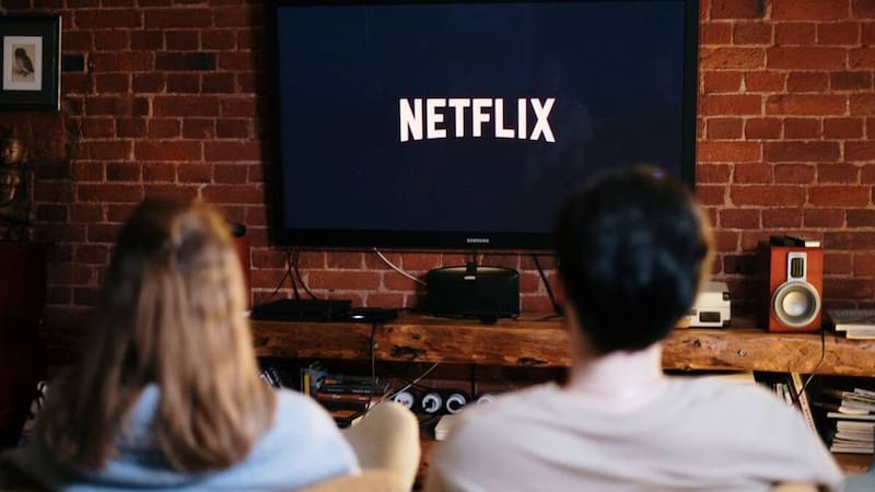La serie se estrenó el pasado 9 de junio y ya se ganó un lugar en el ranking de Netflix.