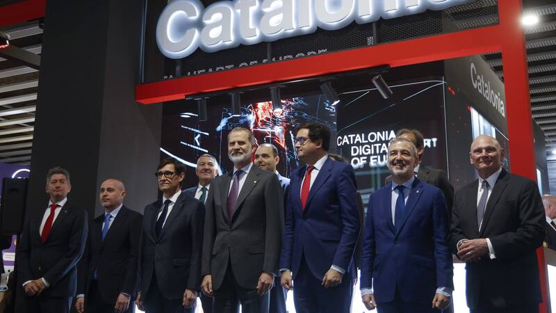 Illa rompe con la tradición independentista y recibe al rey Felipe VI, un acto que no se daba desde el 2017.