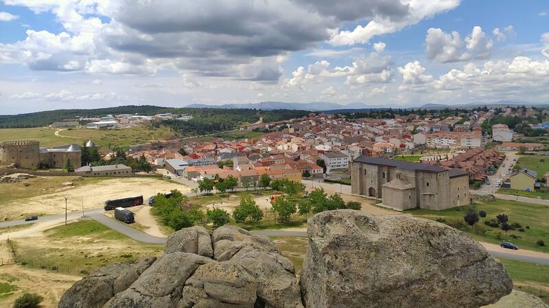 El pueblito medieval cercano a Madrid.