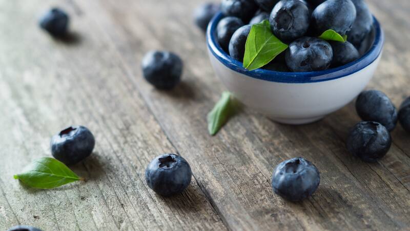 Los flavonoides son un grupo de compuestos vegetales que ofrecen una amplia gama de beneficios.