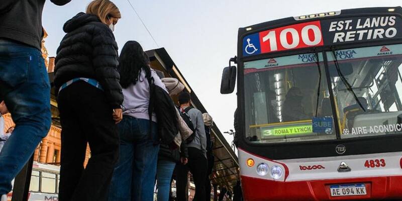 Este viernes 19 de mayo las más de 100 líneas de colectivos que circulan por CABA y el conurbano funcionarán de forma normal