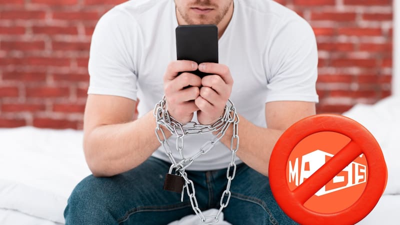 Tu celular es el aparato más personal que tenés: contiene información de pagos, fotos, documentos y chats. Al instalar una aplicación no verificada como Magis TV, estás dándole acceso total a esa información sensible.