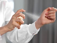 No lo hagas más: por qué ponerse perfume en el cuello puede ser perjudicial para tu salud