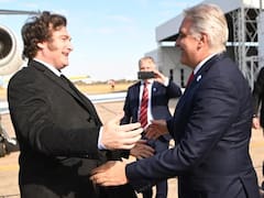 Del 70% a la incertidumbre: Milei llega a Córdoba con candidatos sin peso y encuestas en rojo