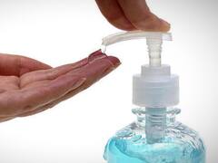 La ANMAT prohibió un alcohol líquido y un alcohol en gel: cuáles son