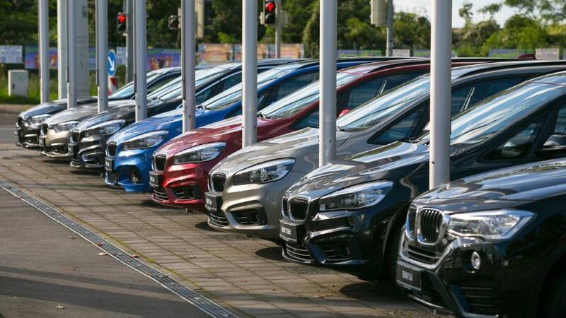 Los coches usados o de segunda mano se venden más que los nuevos.