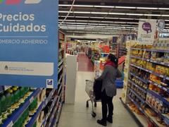 Supermercados chinos buscan adherirse al programa de precios bajos "Súper Cerca"