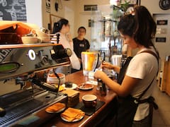 Franquicias prevén menos crecimiento para este año, pero más aperturas low cost