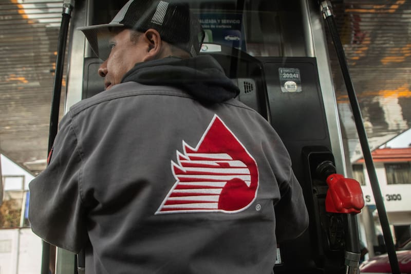 Se reducirá un 1.4% de las plazas de confianza permanente con el objetivo de reducir los costos operativos. Fuente: Shutterstock.