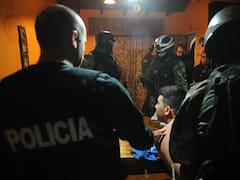 Desplazaron a un jefe policial de la bonaerense y a seis comisarios