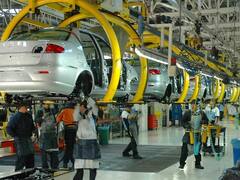 ¿Repunta la economía?: qué tendencia empieza a verse en cada uno de los sectores productivos