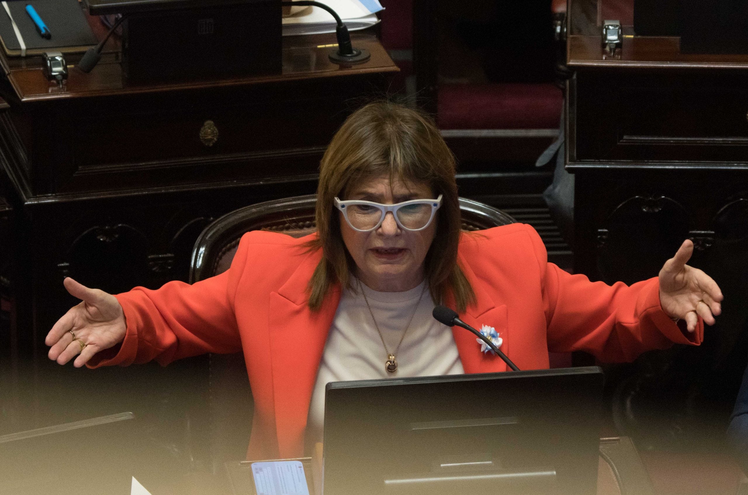 Bullrich ganó la pulseada política, pero siguen las concesiones para la aprobación
