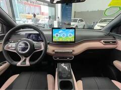 El auto chino que todos buscan ya llegó al país y se consigue a un precio increíble: tiene pantalla multimedia, frenos ABS y hasta 5 plazas