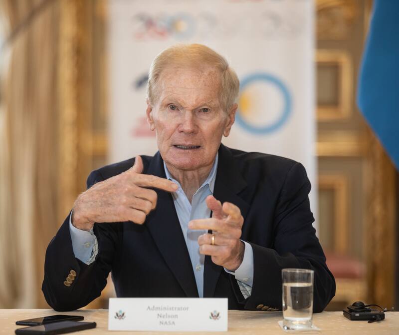 Bill Nelson aseguró que quiere que "la Argentina sea un socio en muchos de nuestros proyectos espaciales" y reconoció que "hay una carrera espacial entre China y Estados Unidos".