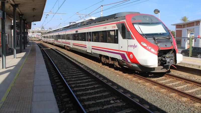 Transporte público gratis 2024: ¿cómo obtener el abono de RENFE para viajar en tren sin costo alguno?