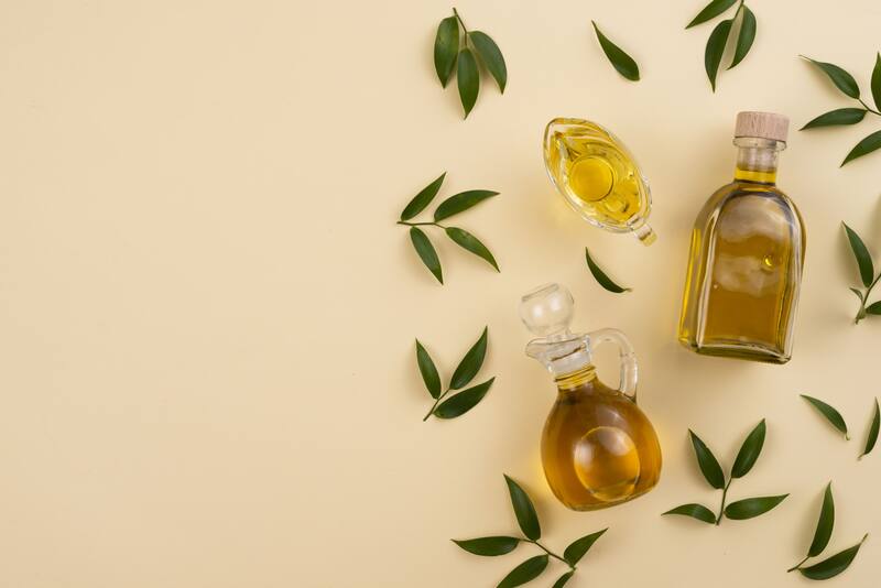 El aceite de orégano es una fuente significativa de proteínas, hierro, calcio y otros nutrientes esenciales para la salud. (Foto: Freepik)