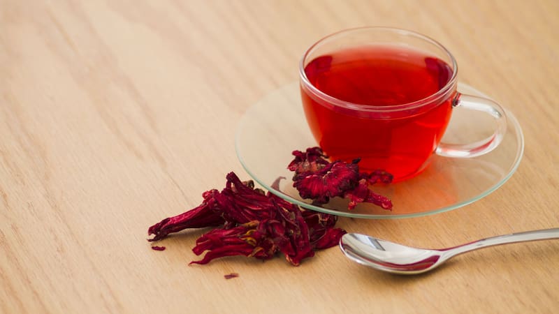 Esta infusión natural es un potente antioxidante que combate la gripe y ayuda a bajar de peso, según expertos.