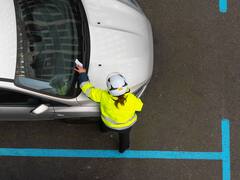 La DGT tiene 100 nuevos radares, motos y patrullas camufladas para este fin de semana