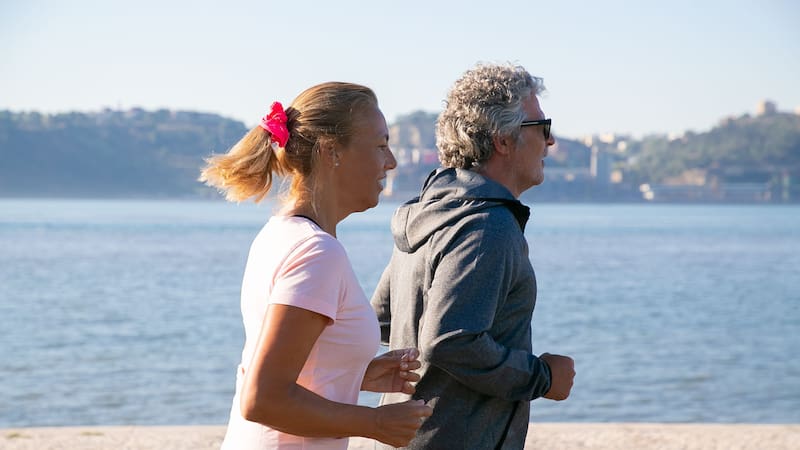 Con la forma correcta para entrenar fuerza, ya no tendrás que preocuparte por la pérdida de masa muscular.