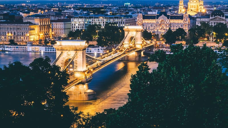 Algunos países de Europa ofrecen una calidad elevada a muy bajo costo.